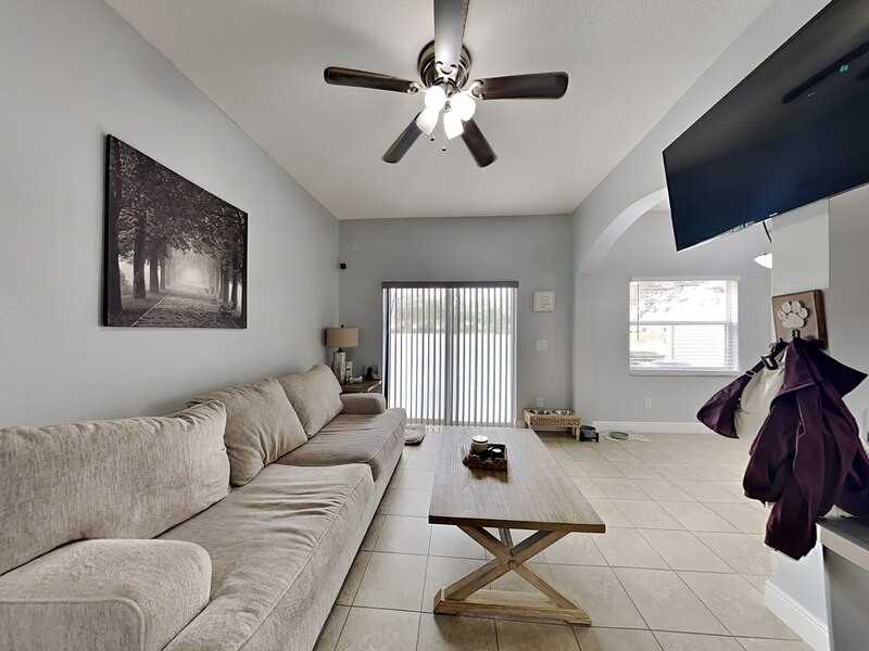 16583 Cedar Crest Dr - Photo 2 of 16