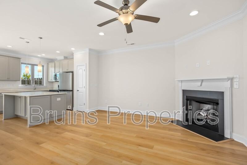 4752 Willowstone Dr - Photo 5 of 50