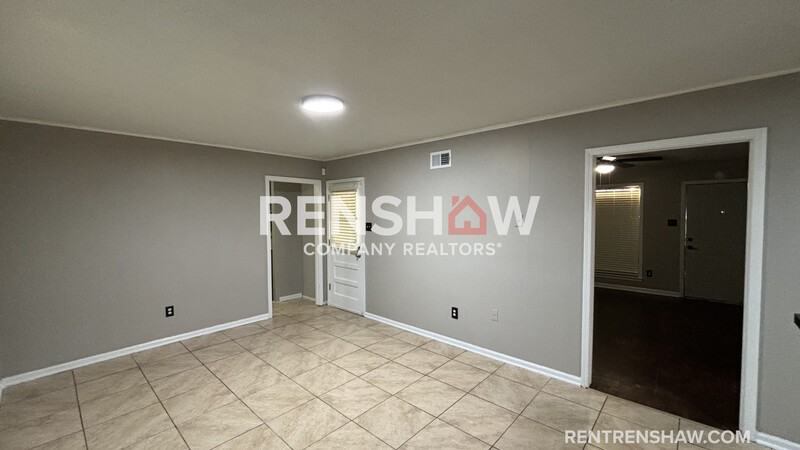 3863 N Trezevant St - Photo 3 of 19