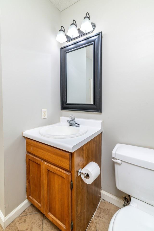 4756 Brierley Dr - Photo 3 of 28