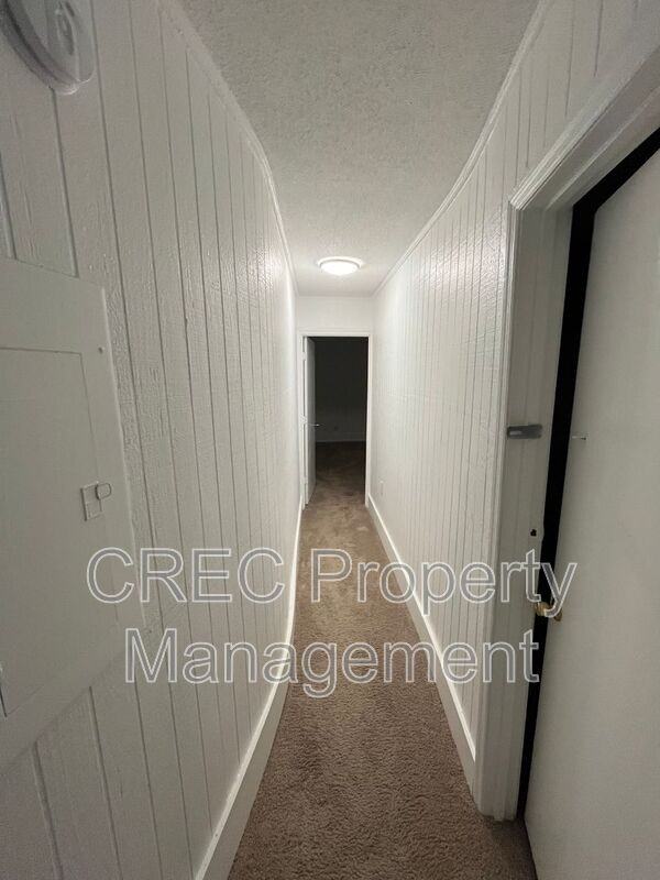 293 King St #5 - Photo 4 of 7