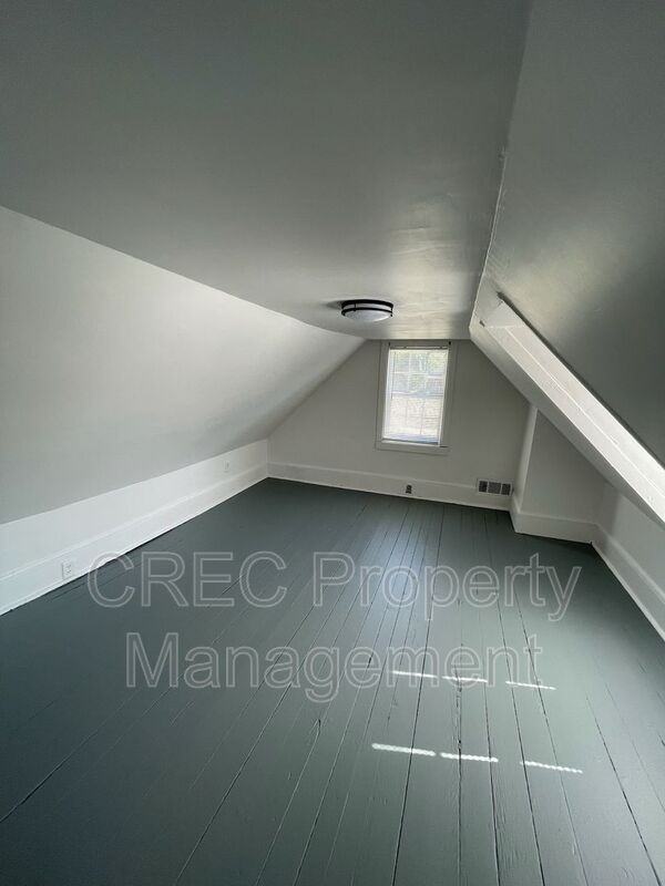 45 Chapel St - Photo 6 of 10