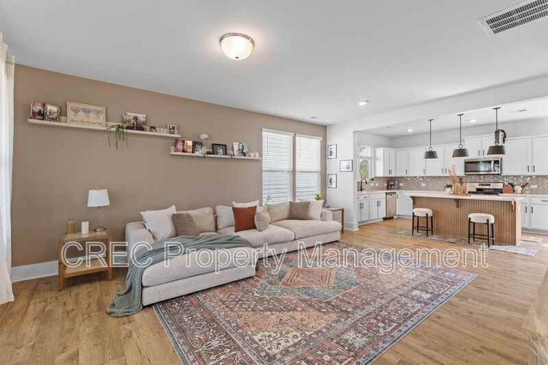 1223 Homecoming Blvd - Photo 2 of 43