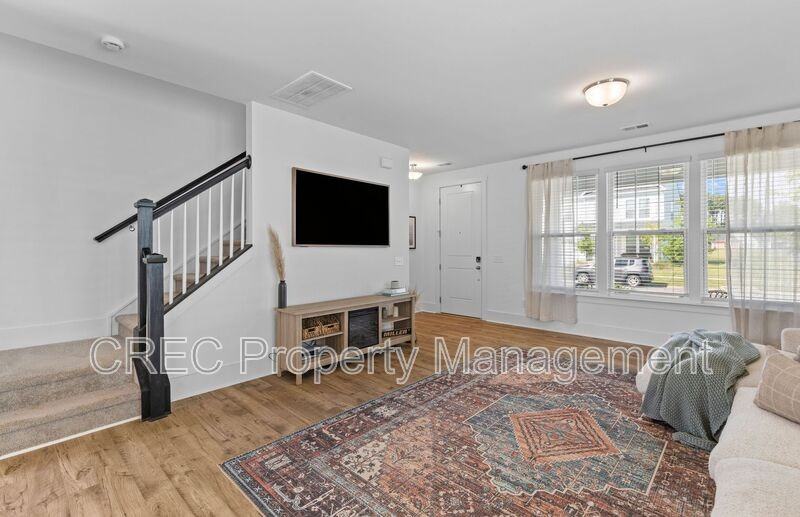 1223 Homecoming Blvd - Photo 4 of 43