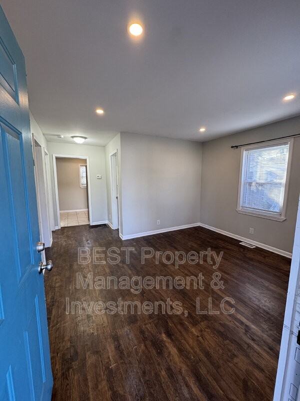 1305 Norris Ave - Photo 6 of 43