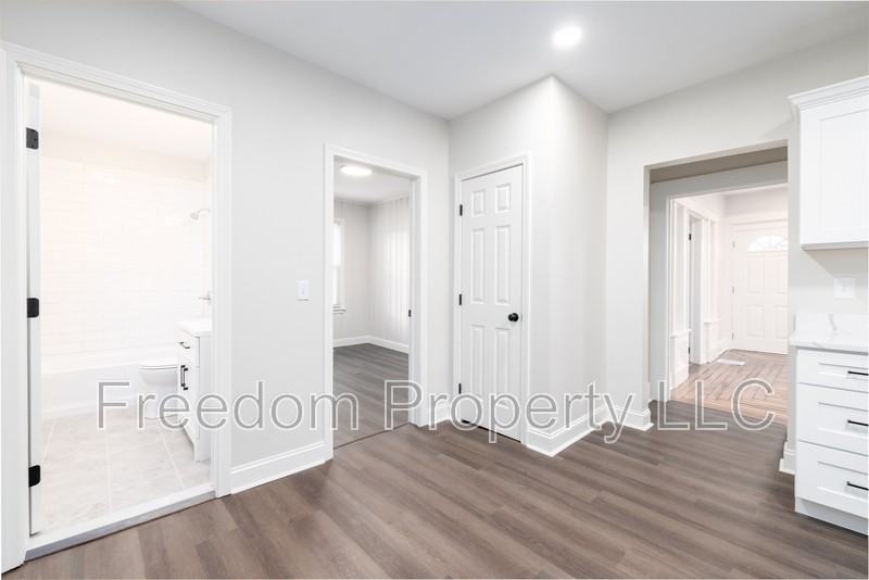 120 Whiting St. Plainville1St Floor - Photo 5 of 23