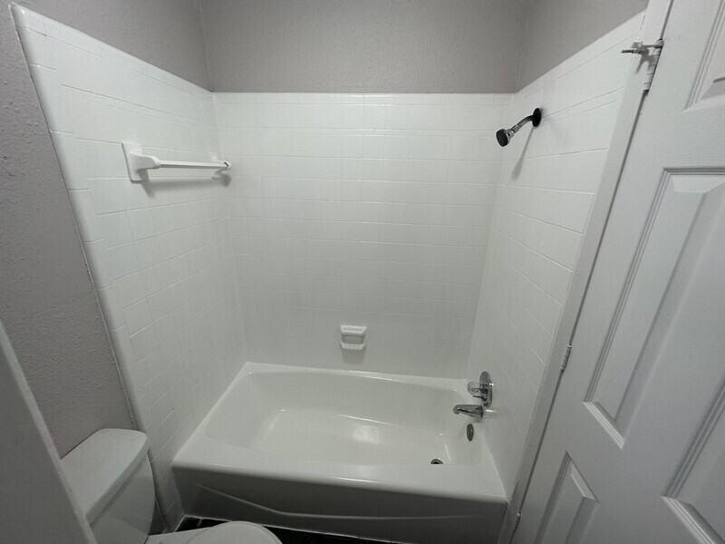 6140 Vega Dr - Photo 4 of 12