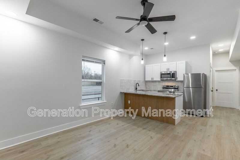 1124 Garfield St #A - Photo 3 of 48