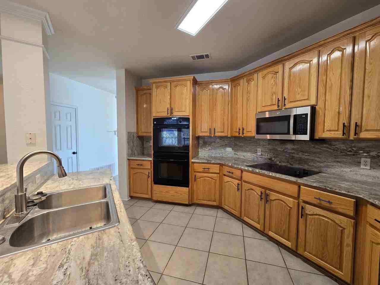 100 W Running Wolf Trl - Photo 4 of 24