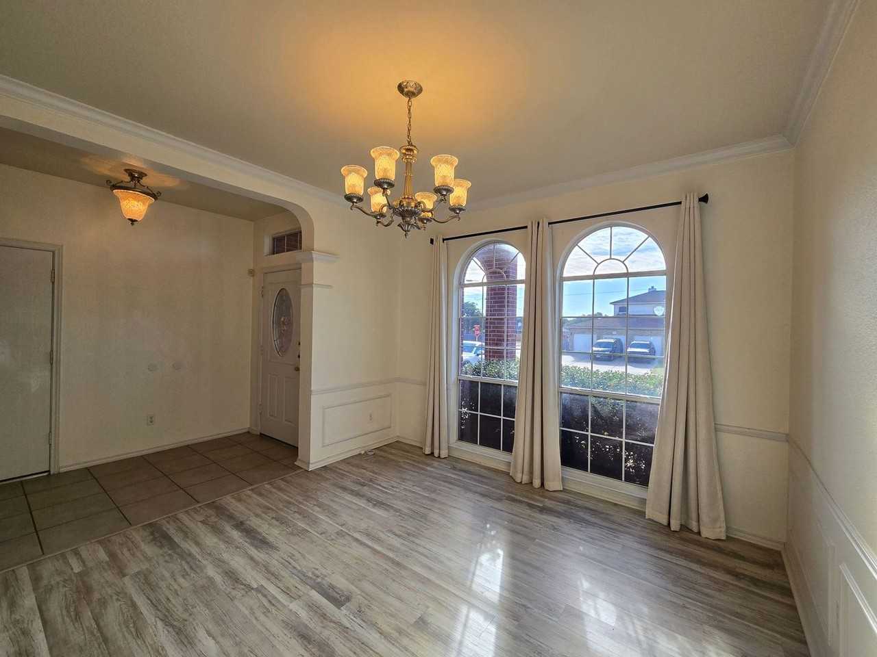 100 W Running Wolf Trl - Photo 5 of 24