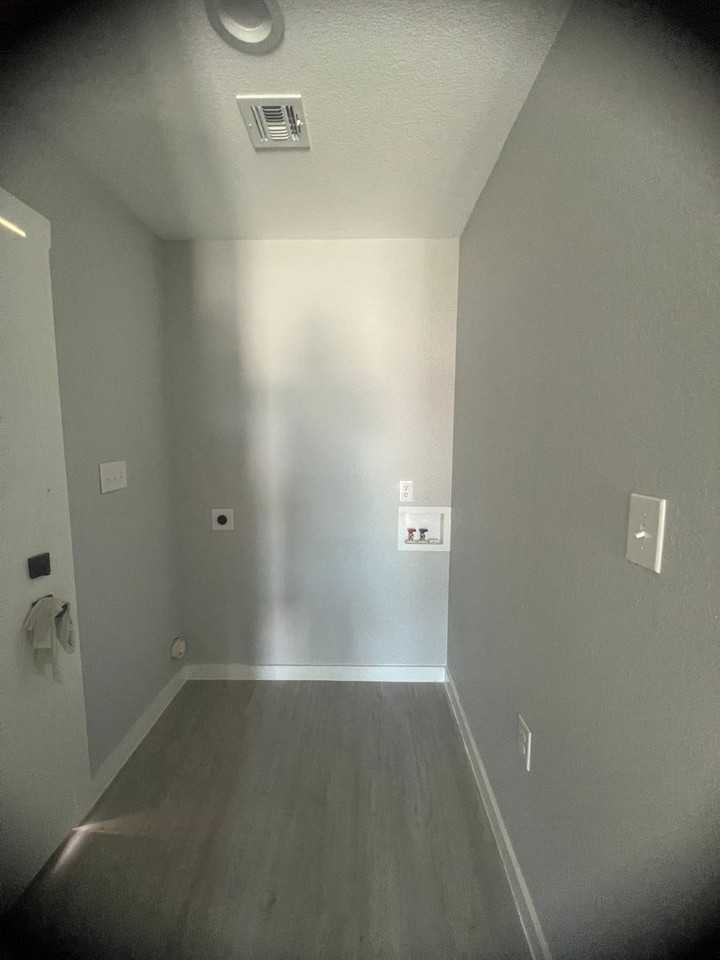 4305 Bellcrest St - Photo 5 of 10