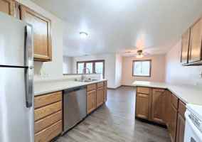 featured image of 201 201 - 227 E Veterans Street