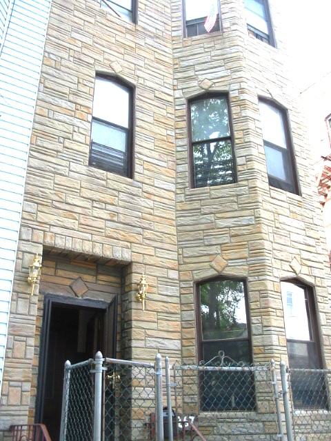 267 Covert St Apt 1st #3 - Photo 4 of 12