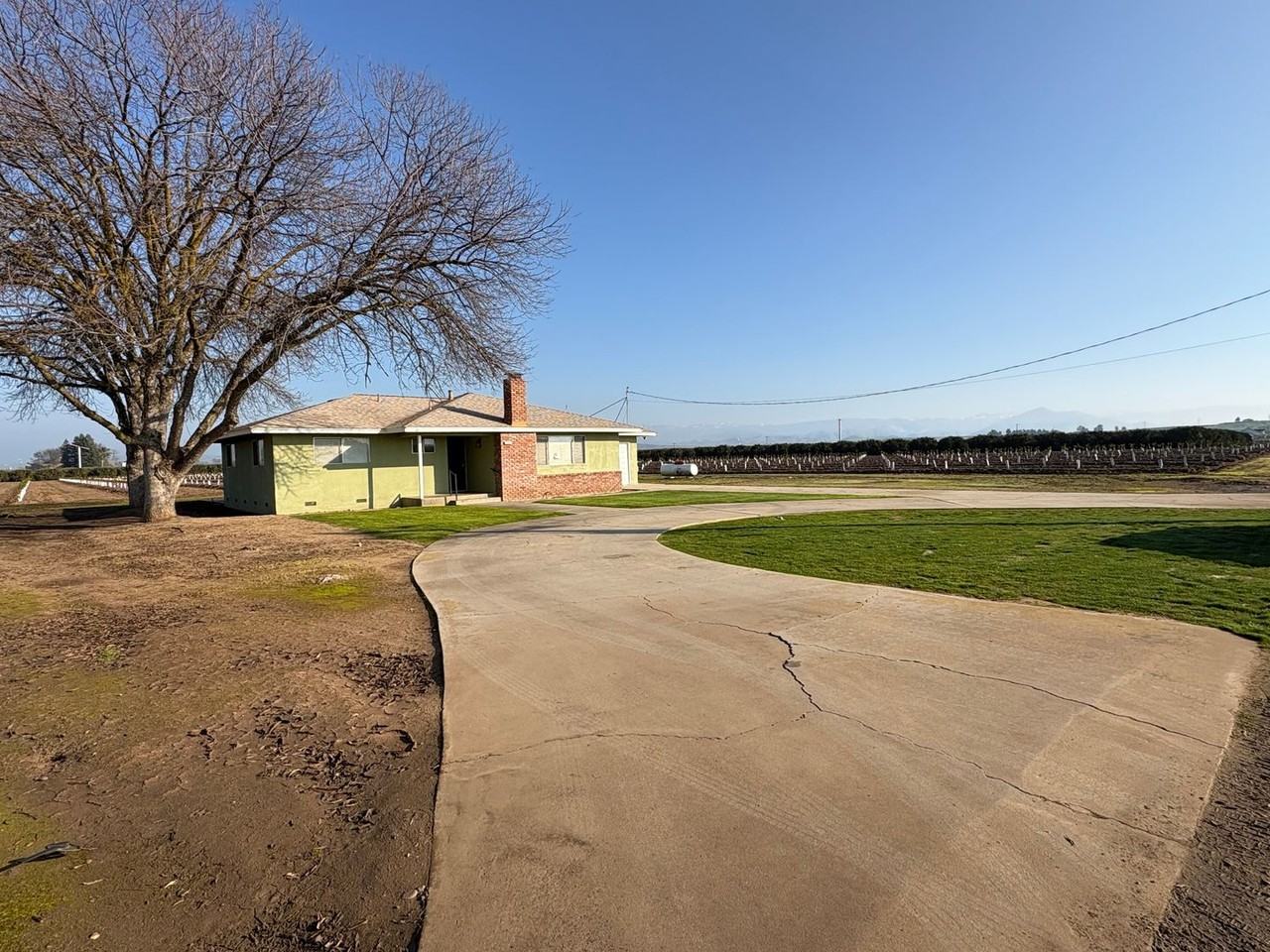 15076 E Weldon Ave - Photo 2 of 30