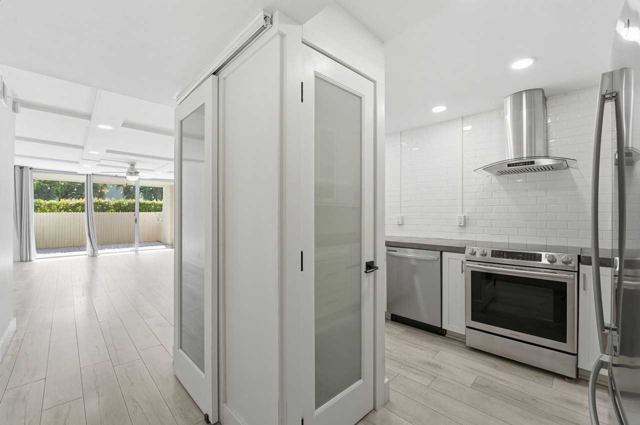 7625 E Camelback Rd - Photo 2 of 26