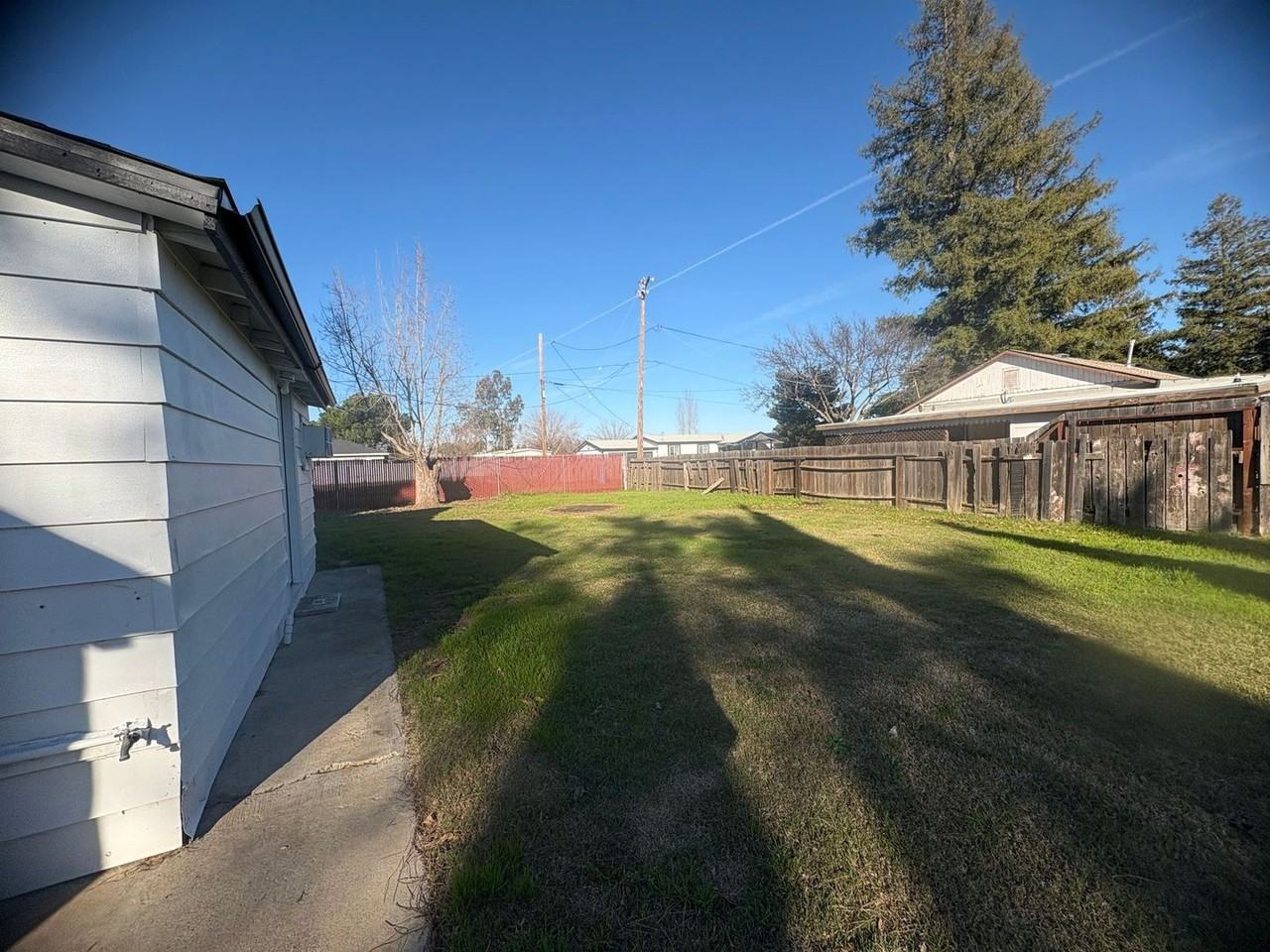 4633 Arboga Rd - Photo 3 of 13