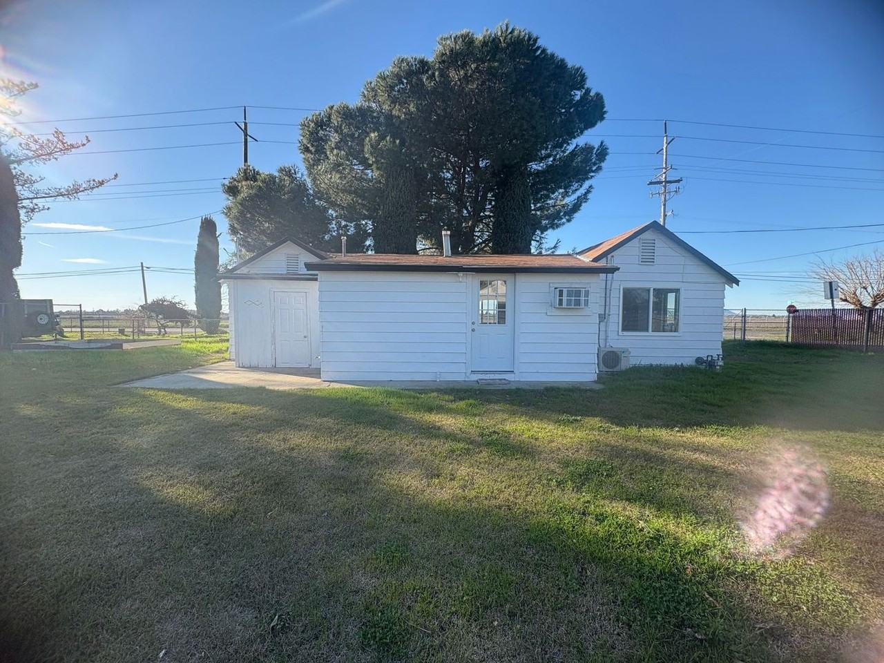 4633 Arboga Rd - Photo 5 of 13