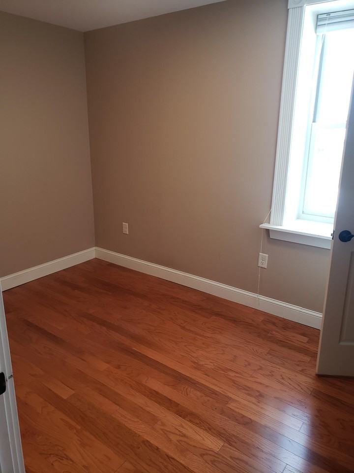 104 N. Aurora St. - Photo 6 of 12