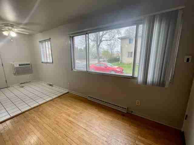 806-822 Mayfair Avenue - Photo 3 of 19