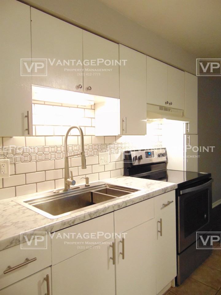 1769 Badger Street - Photo 5 of 9