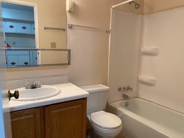 1105 Evans Avenue - Photo 6 of 12