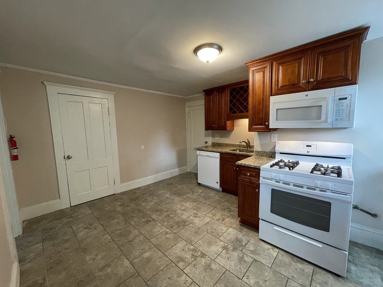 200 King Street - Photo 4 of 13