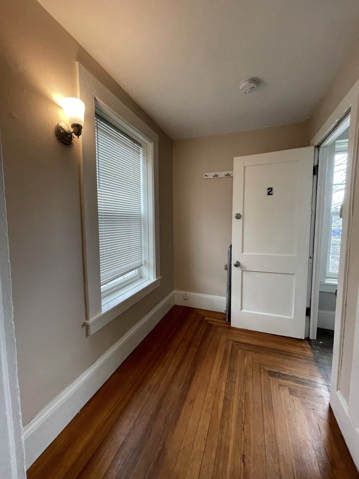 200 King Street - Photo 5 of 13