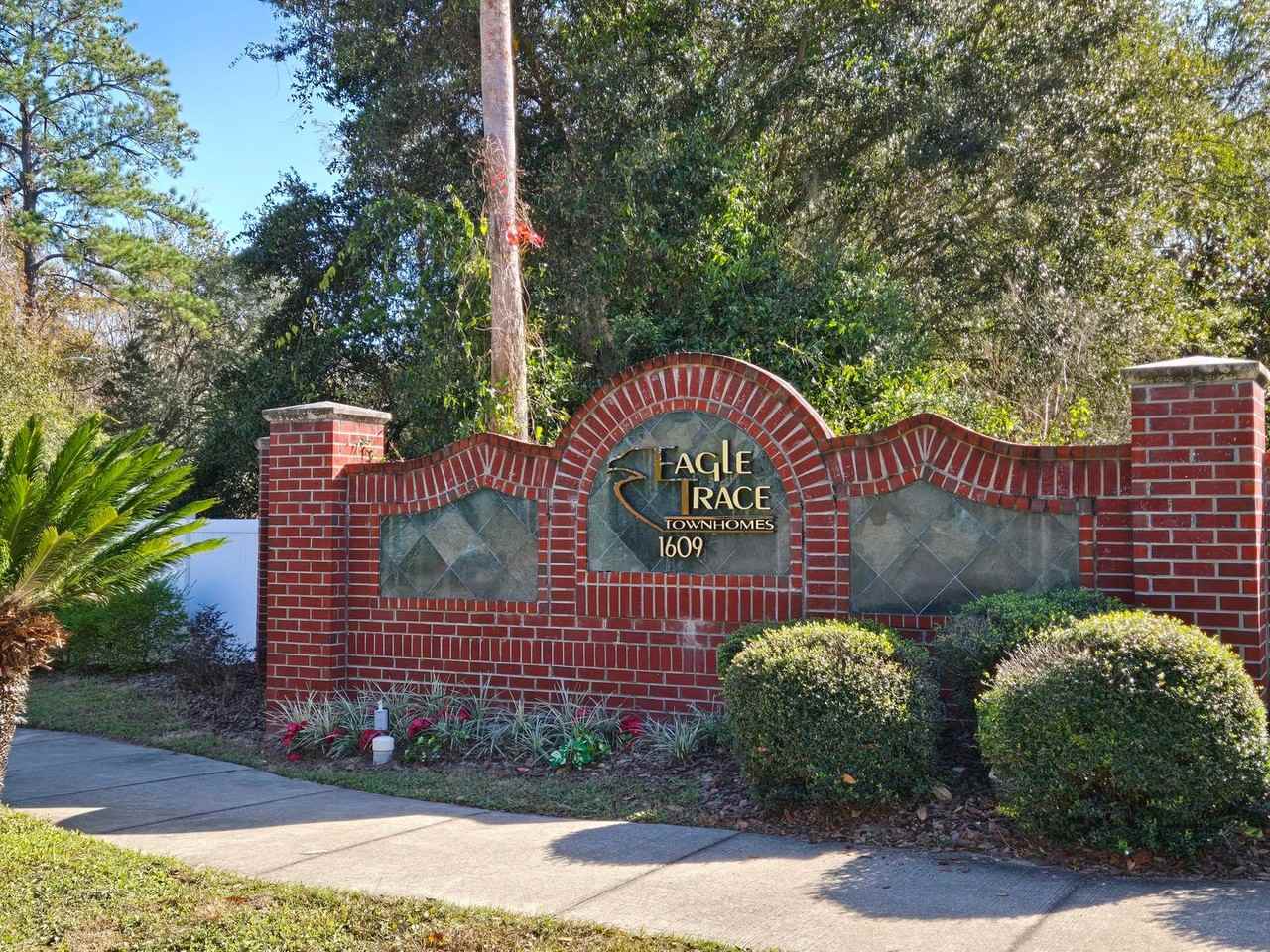 1571 Nw 29th Rd #6 - Photo 3 of 28