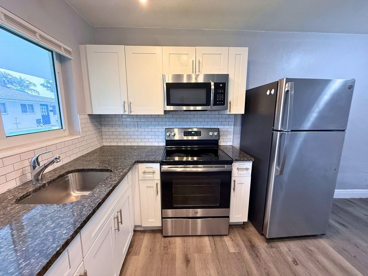 1958 Liberty Street - Photo 3 of 18