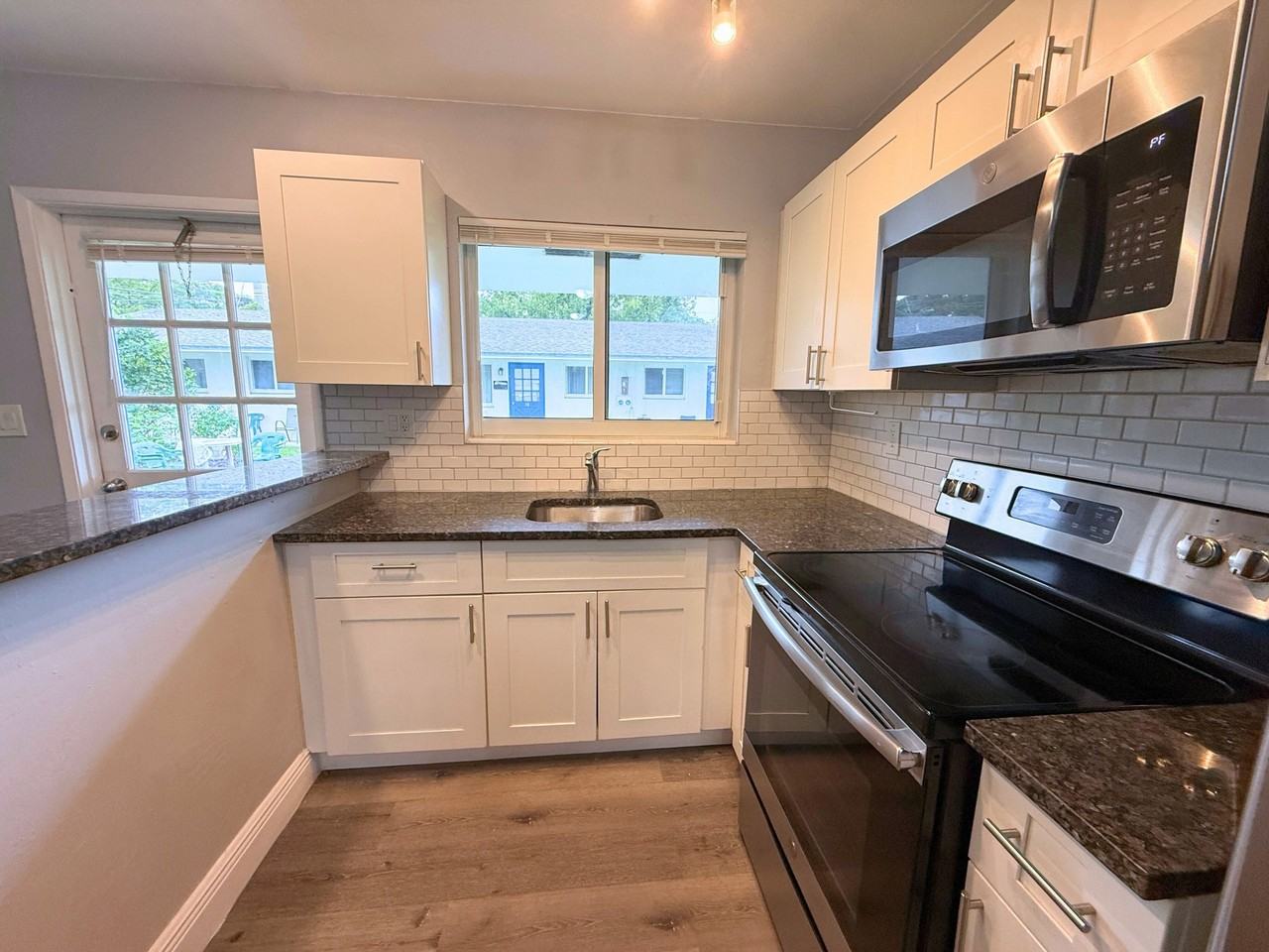 1958 Liberty Street - Photo 4 of 18