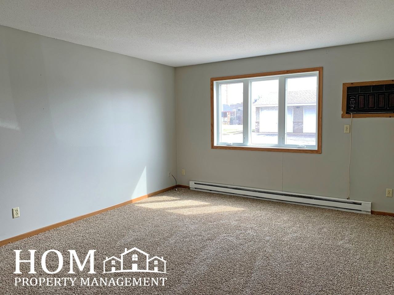 202 West Humphrey Street - Photo 2 of 10