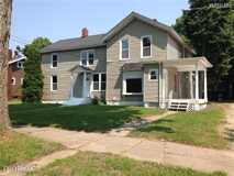 124 W Pearl St - Photo 1 of 1