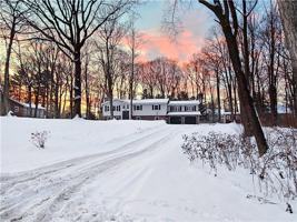 featured image of 19 Rustic Dr