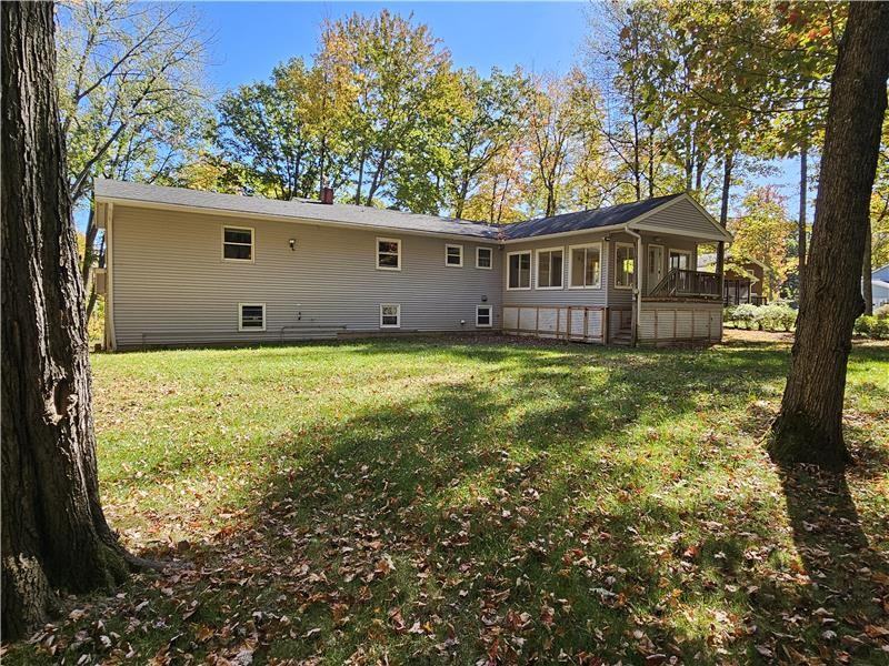 19 Rustic Dr - Photo 6 of 50