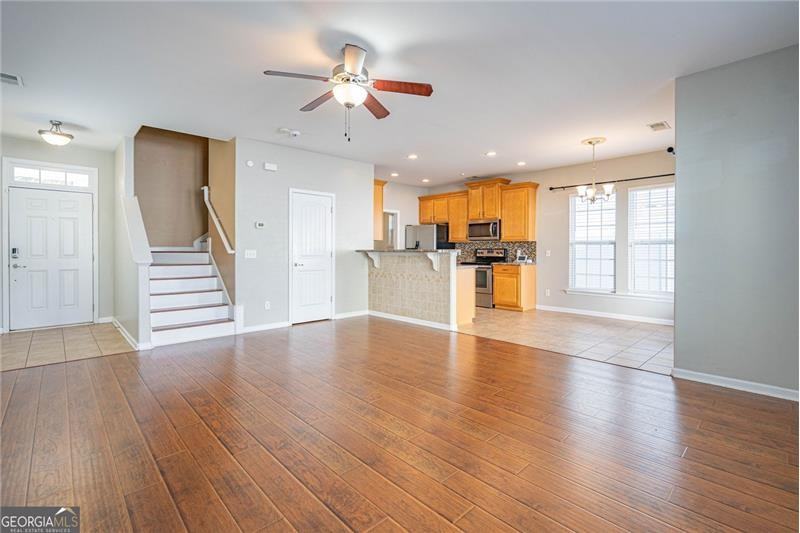 25 Chey Hill Ln - Photo 6 of 40