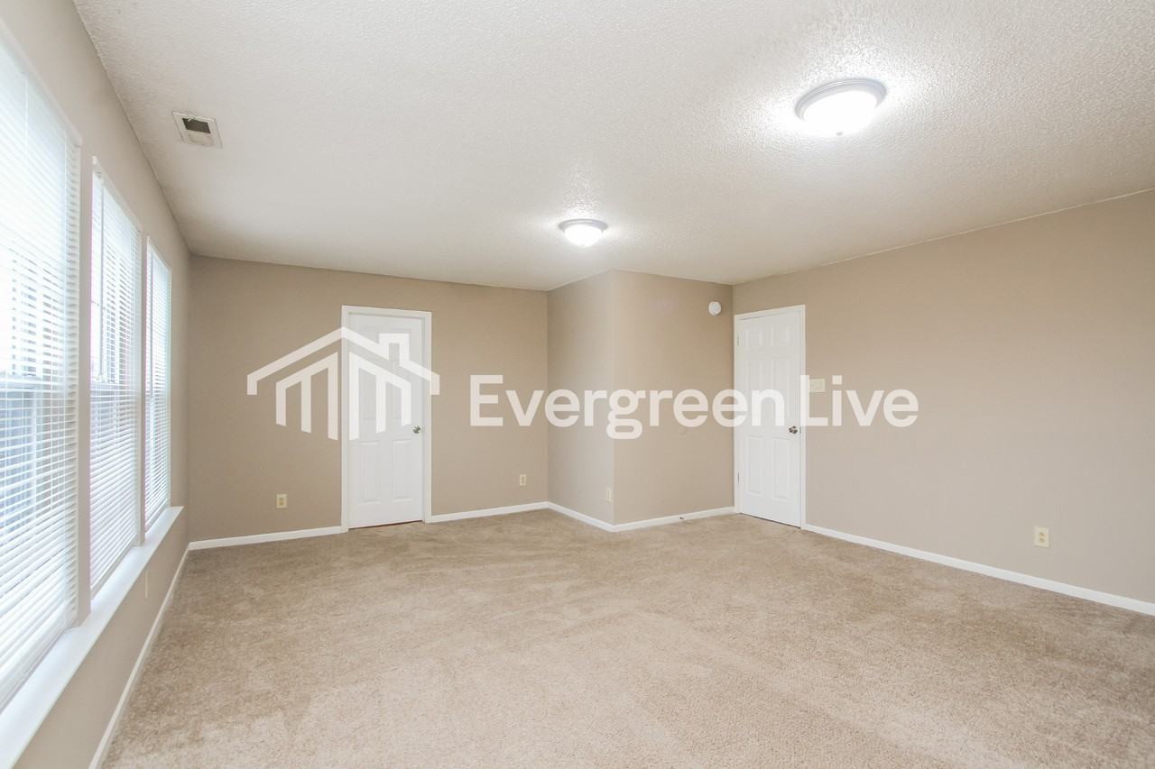 1806 Sonesta Ln - Photo 7 of 15