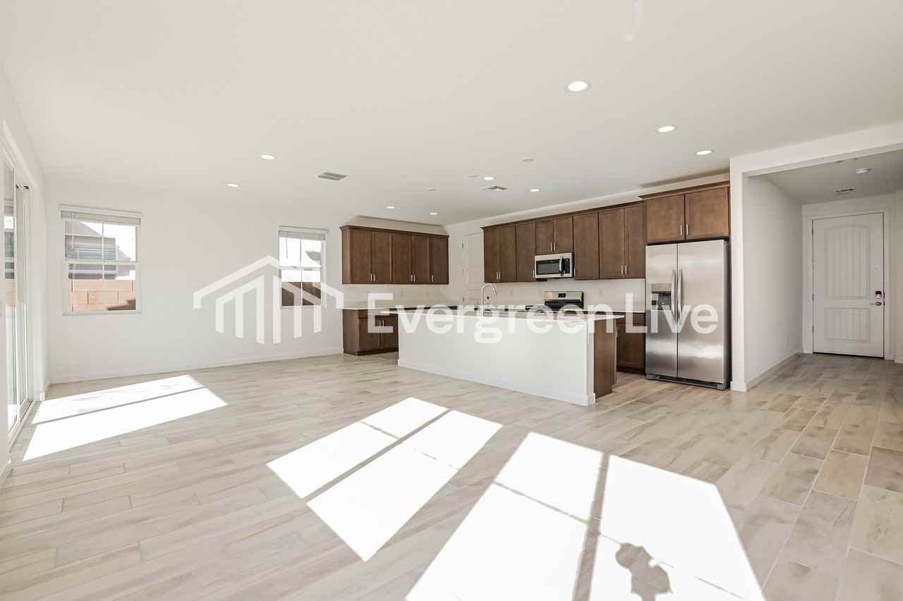 10135 E Ulysses Ave - Photo 3 of 15