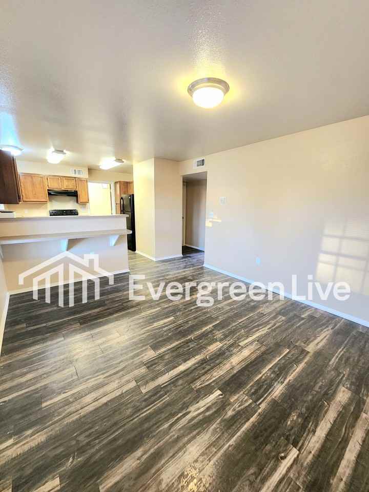 221 Fireball Dr - Photo 6 of 21