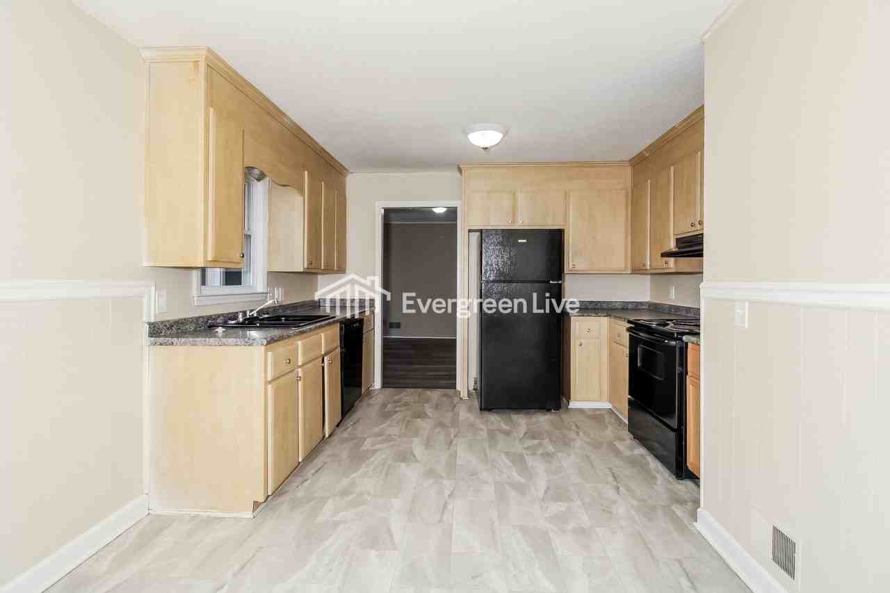 313 Old Brass Dr - Photo 7 of 15