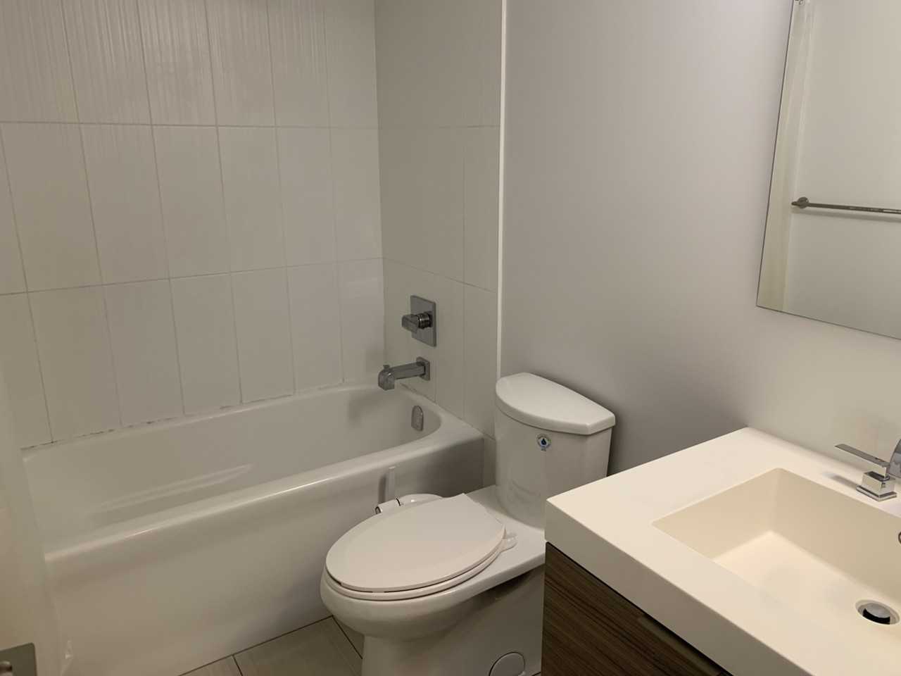 318 Richmond St W - Photo 4 of 7