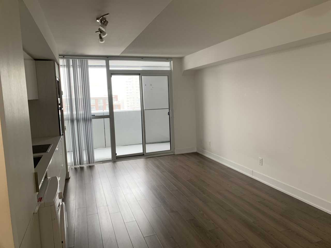 318 Richmond St W - Photo 5 of 7