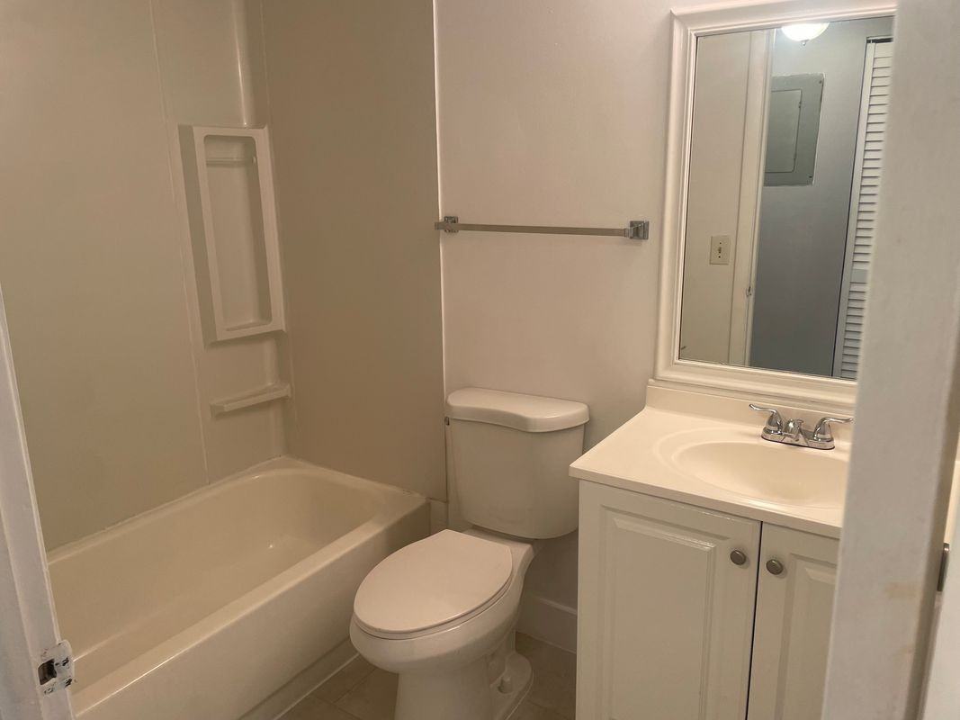 748 Nw 103rd Ter - Photo 6 of 13