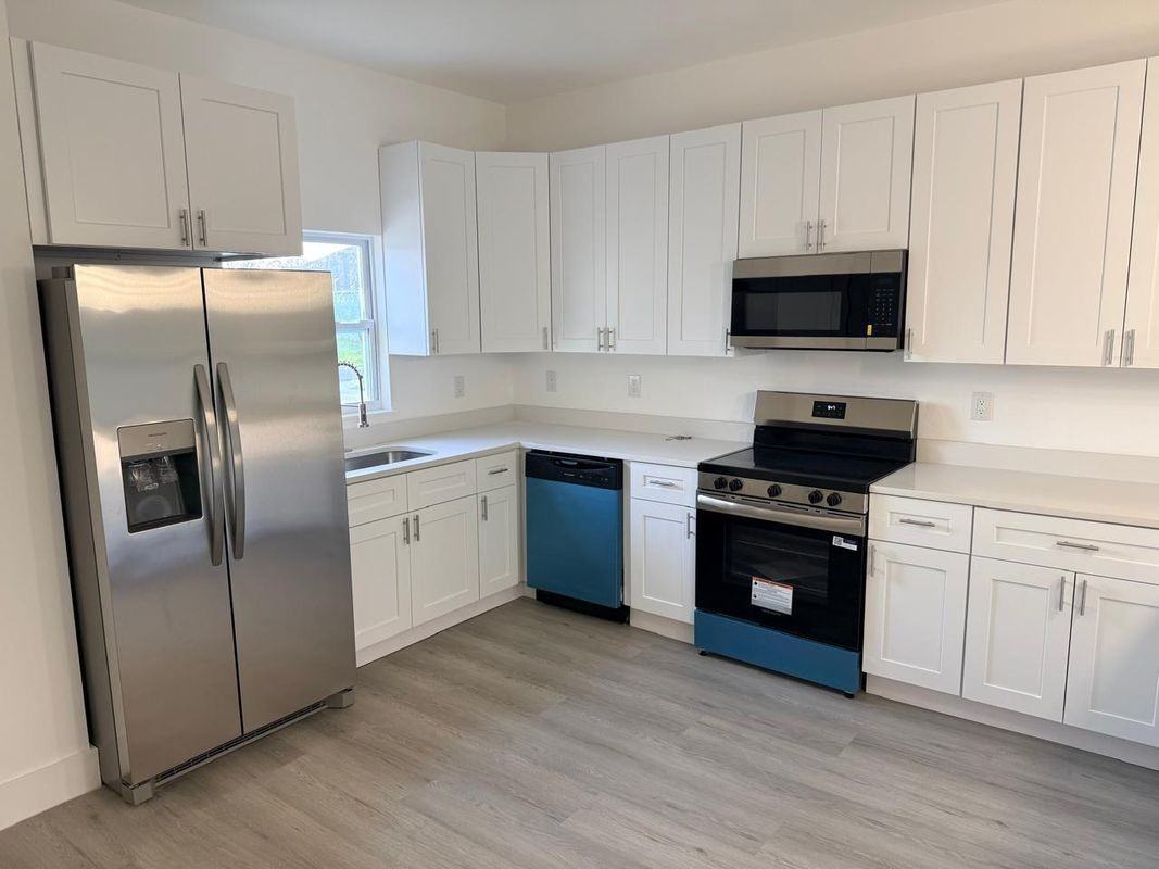 5253 Pebble Beach Dr - Photo 2 of 8