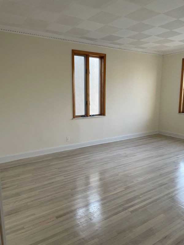 5903 20th Ave - Photo 2 of 7