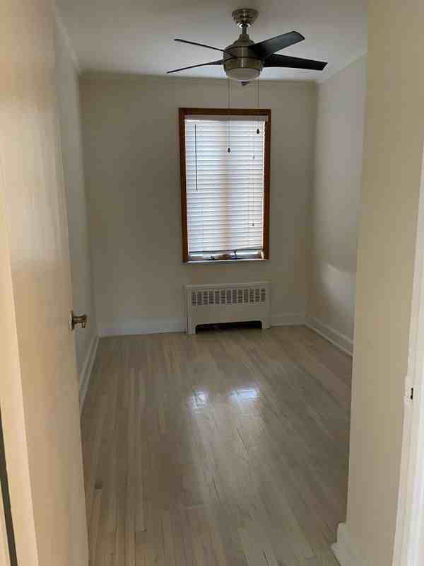 5903 20th Ave - Photo 3 of 7