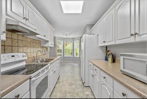 featured image of 10 Dixon St ##B