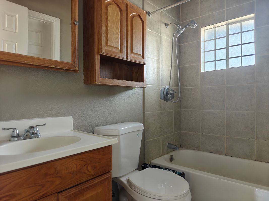 1478 S Mountain View Ave - Photo 6 of 6