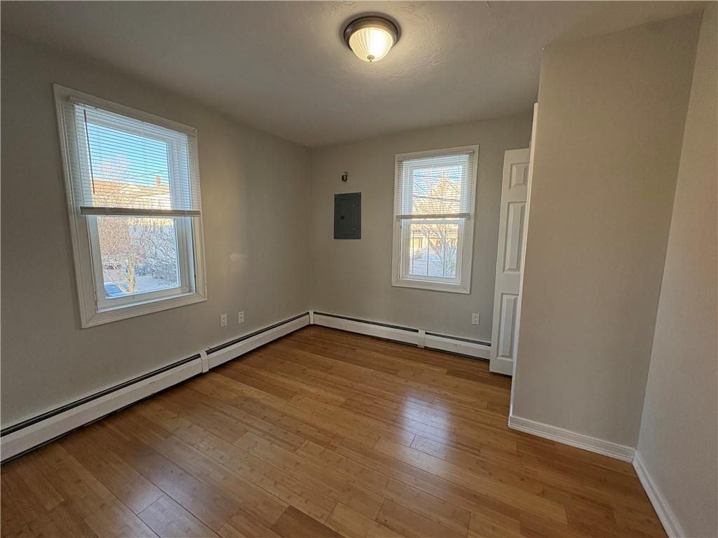 49 Trenton St - Photo 4 of 12