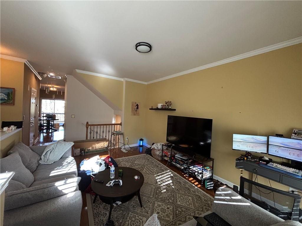 1161 Liberty Pkwy Nw - Photo 4 of 16