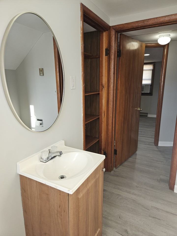 321 W. Main St. - Photo 5 of 34